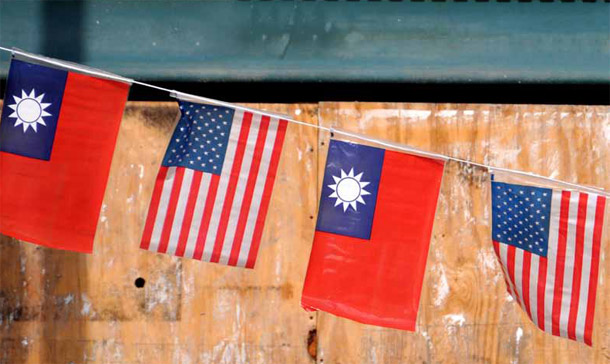 Official flags of the United States and Taiwan. Photo: file