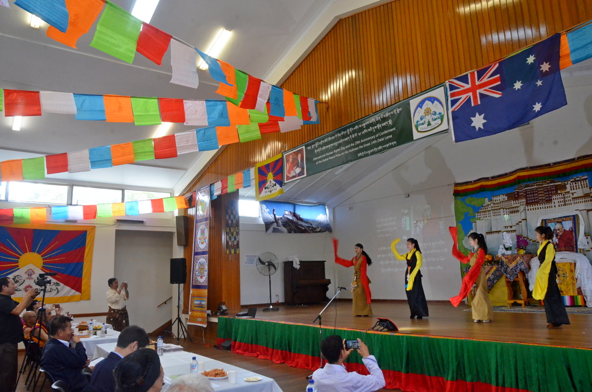 Tibetan cultural performances on the Nobel Peace Prize day in Sydney, New South Wales, Australia, on December 15, 2018. Photo: TPI/Yeshe Choesang