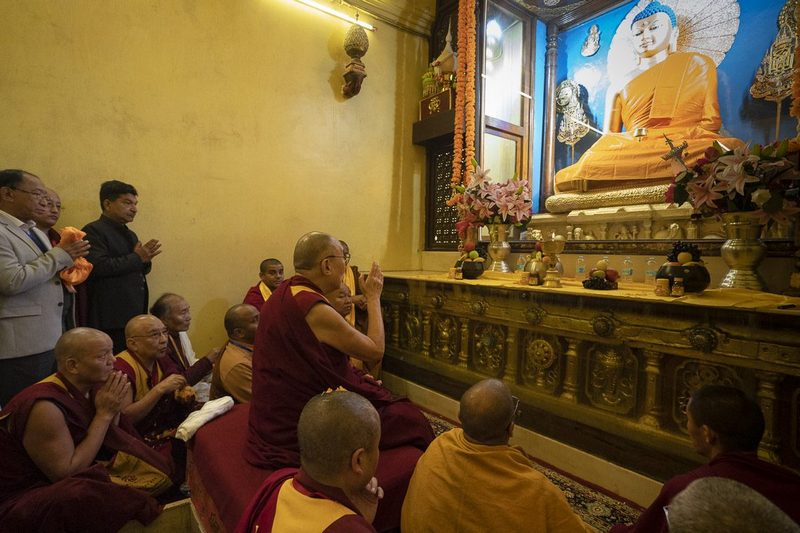  His Holiness the Dalai Lama paying his respects to the Buddha statue inside the Mahabodhi Temple in Bodhgaya, Bihar, India on January 2, 2019. Photo by Tenzin Choejor