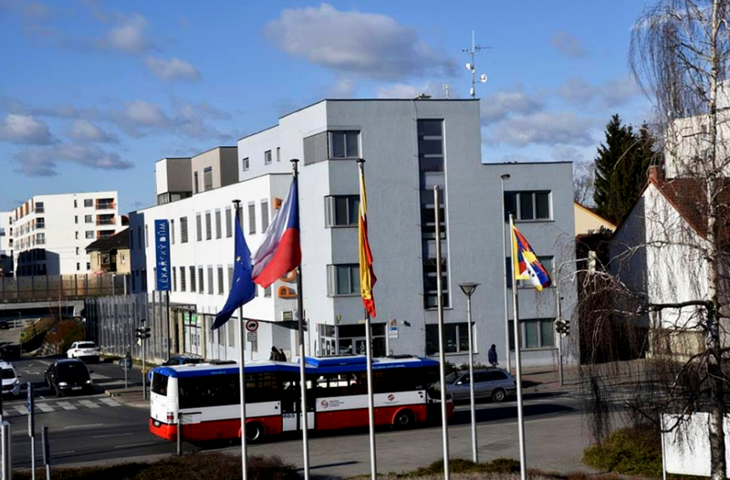 Tibetan flag in Prague. Photo: Tibet Bureau Geneva