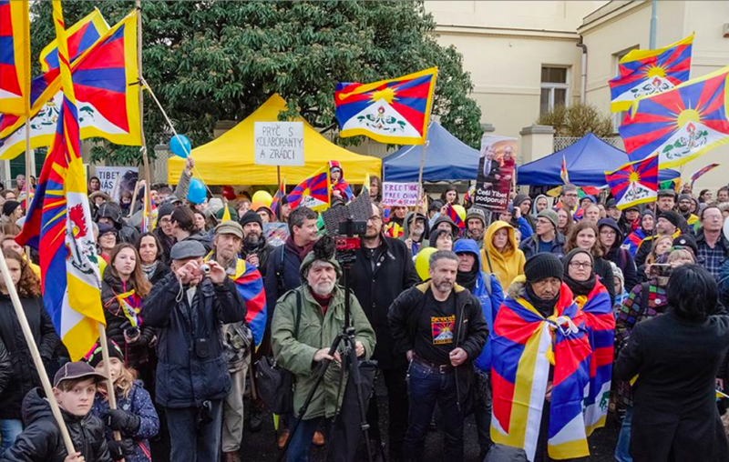 Demonstration in front of the Chinese Embassy, Prague, Czech Republic. Photo: Tibet Bureau Geneva