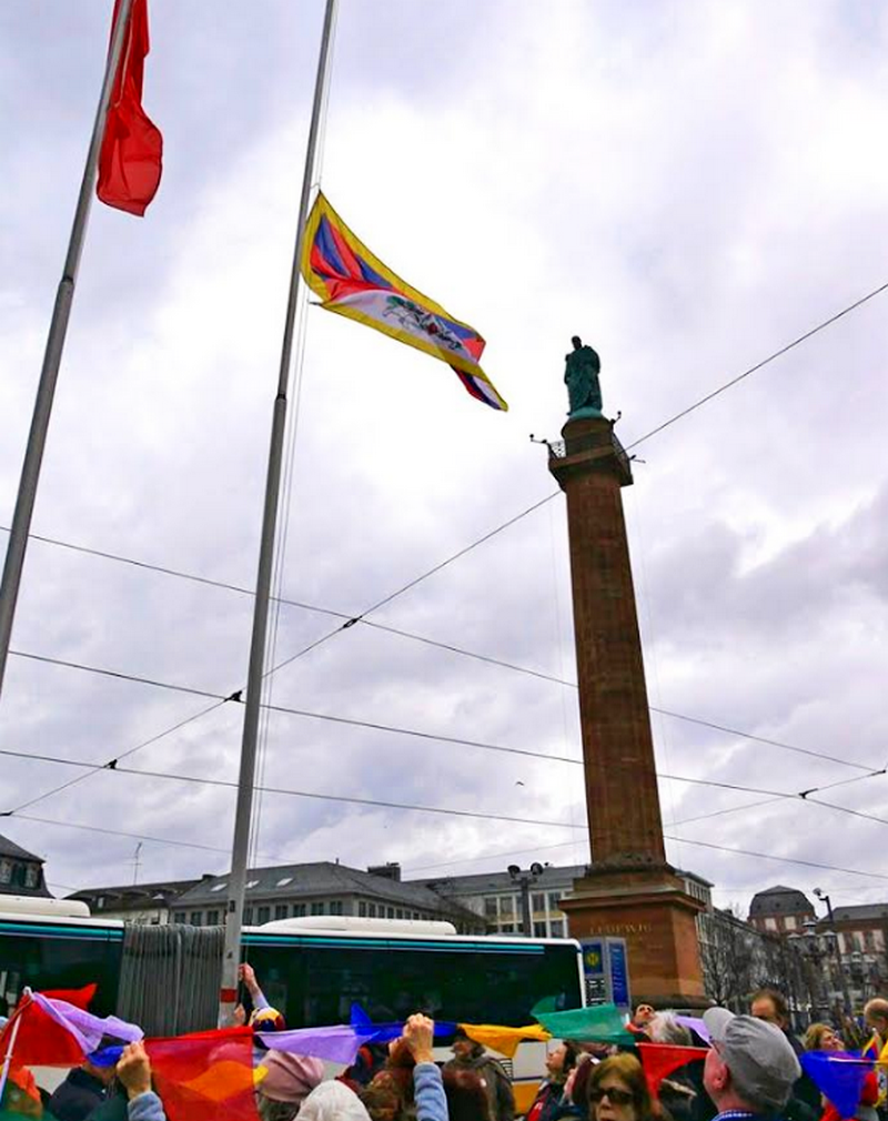 Tibetan flag seen in the Darmstadt. Photo: Tibet Bureau Geneva